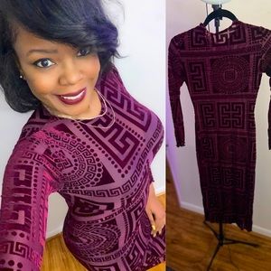 Burgundy Design MIDI Dres